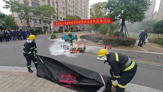 Hoe bestrijdt u een EV-brand met hoge intensiteit?