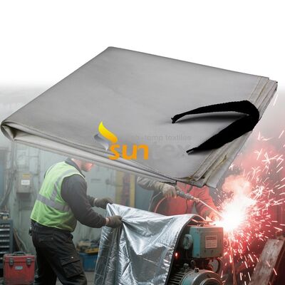 Fiberglass Welding Blanket, High Temperature Resistant Weld Spatter Protection Blanket