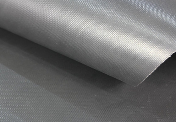 0.8mm, 1.5mm Doek de Op hoge temperatuur van de het Glasstof van het Thermische Isolatiesilicone voor Algemene de Brandgordijnen van de Lassenbescherming