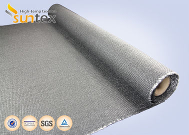 Bestand de Brand Algemeen Materiaal Op hoge temperatuur van 650 C op een Broodje 1.4mm Grafiet Met een laag bedekt Firestop Brand Algemeen Broodje
